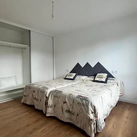 A De Carmina ア・コルーニャ