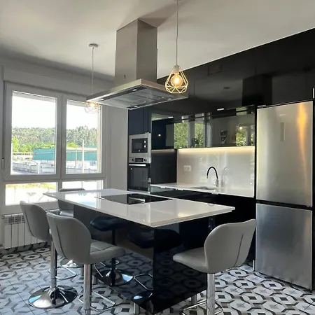 A De Carmina ホームステイ