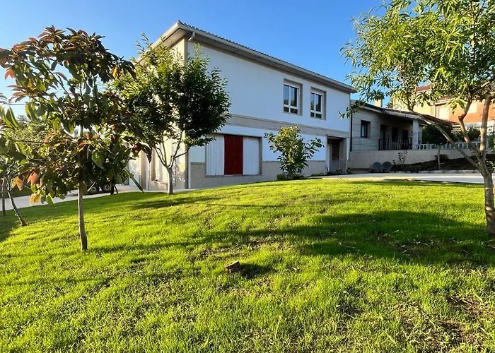 A De Carmina בית אירוח א-קורוניה